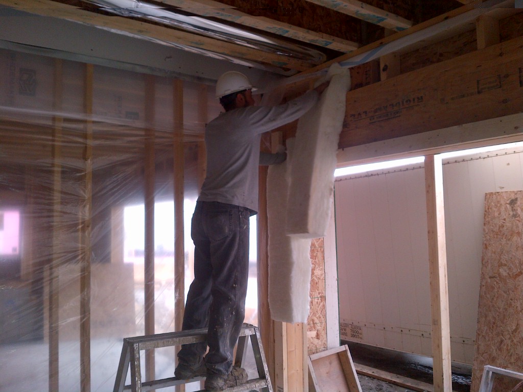 IDEAL Safety Roofing & Insulation Calgary
