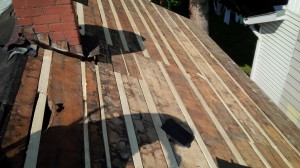 fills gaps in roof deck
